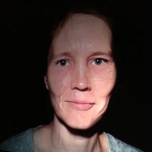TCD_EkaZharinova_headshot